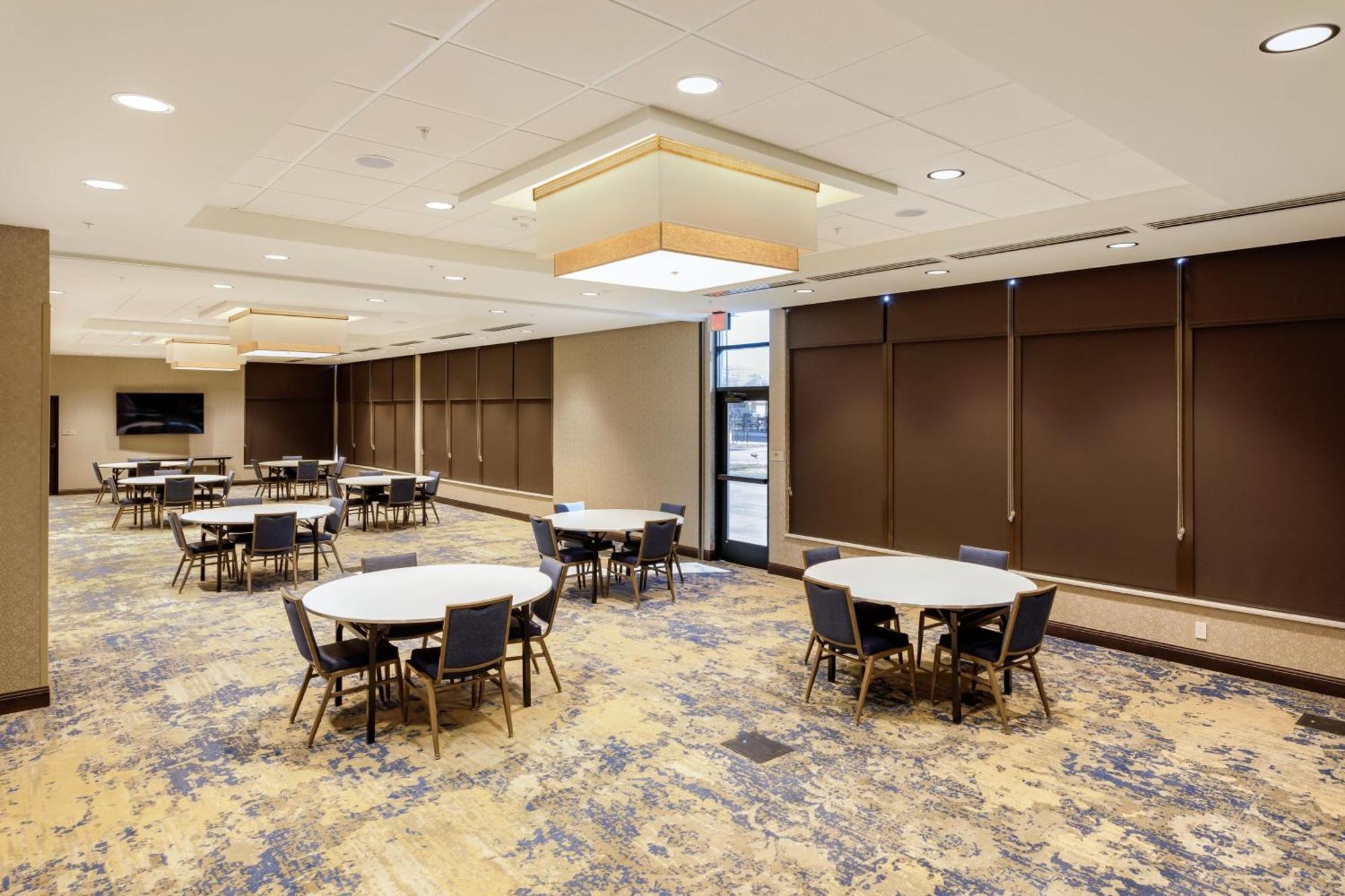 Springhill Suites By Marriott Topeka Southwest Екстер'єр фото
